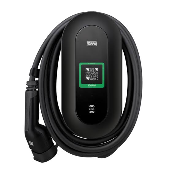 Defa Power 22 kW- Sähköauton latausasema kotiin asennettuna (Alle 50 km toimipisteestä (+0€), Max 10 metriä (+ 0 €), Puuverhoilu tai tiiliverhoilu (+ 0 €), Normaali 11 kW asennus (3x16A) – Sopii 99% koteihin (+ 0 €), Ei kuormanhallintaa (+ 0 €), Asennus rakennuksen seinään (+ 0 €))